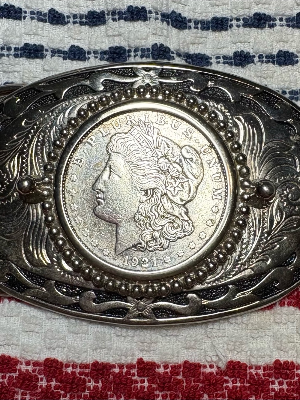 🇺🇸Men’s Silver-Tone Oval Belt Buckle - Made in USA 
1921 D Silver Dollar